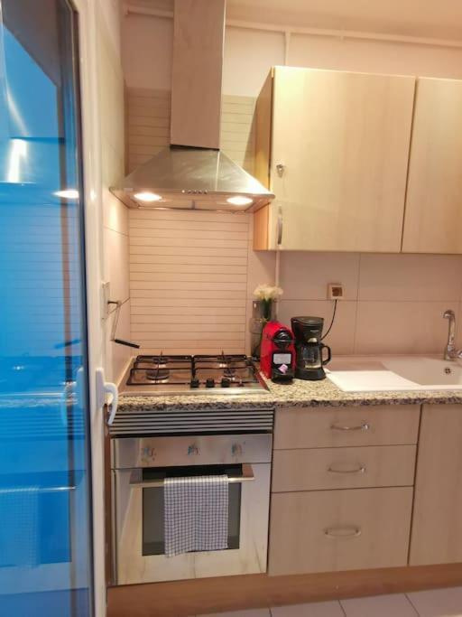 Beautiful In Lac2 1 Min Away From Tunisia Mall Apartamento Túnez